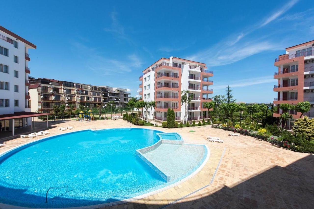 GT Riviera Fort Beach Apartments Rawda Exterior foto