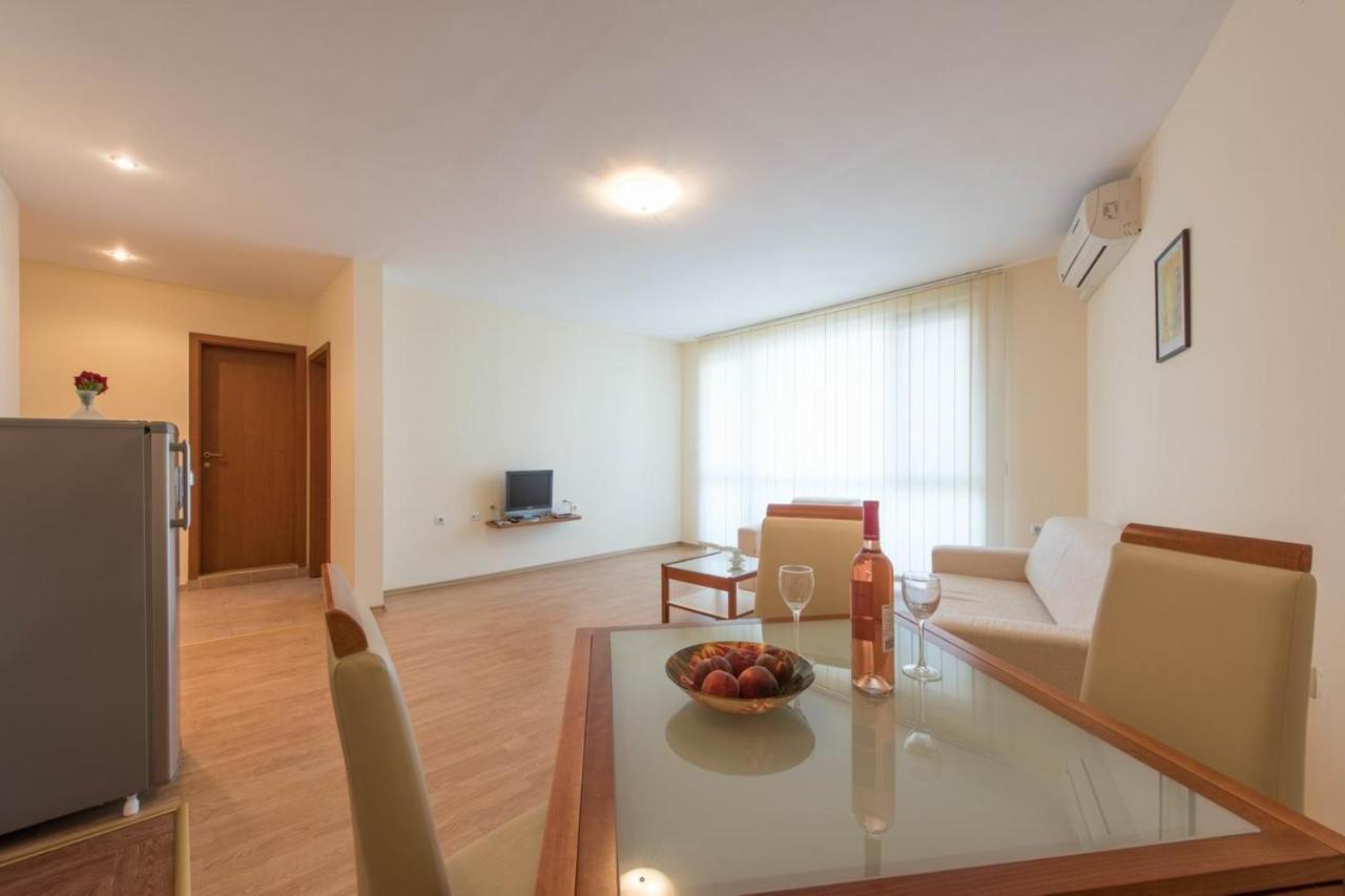 GT Riviera Fort Beach Apartments Rawda Exterior foto